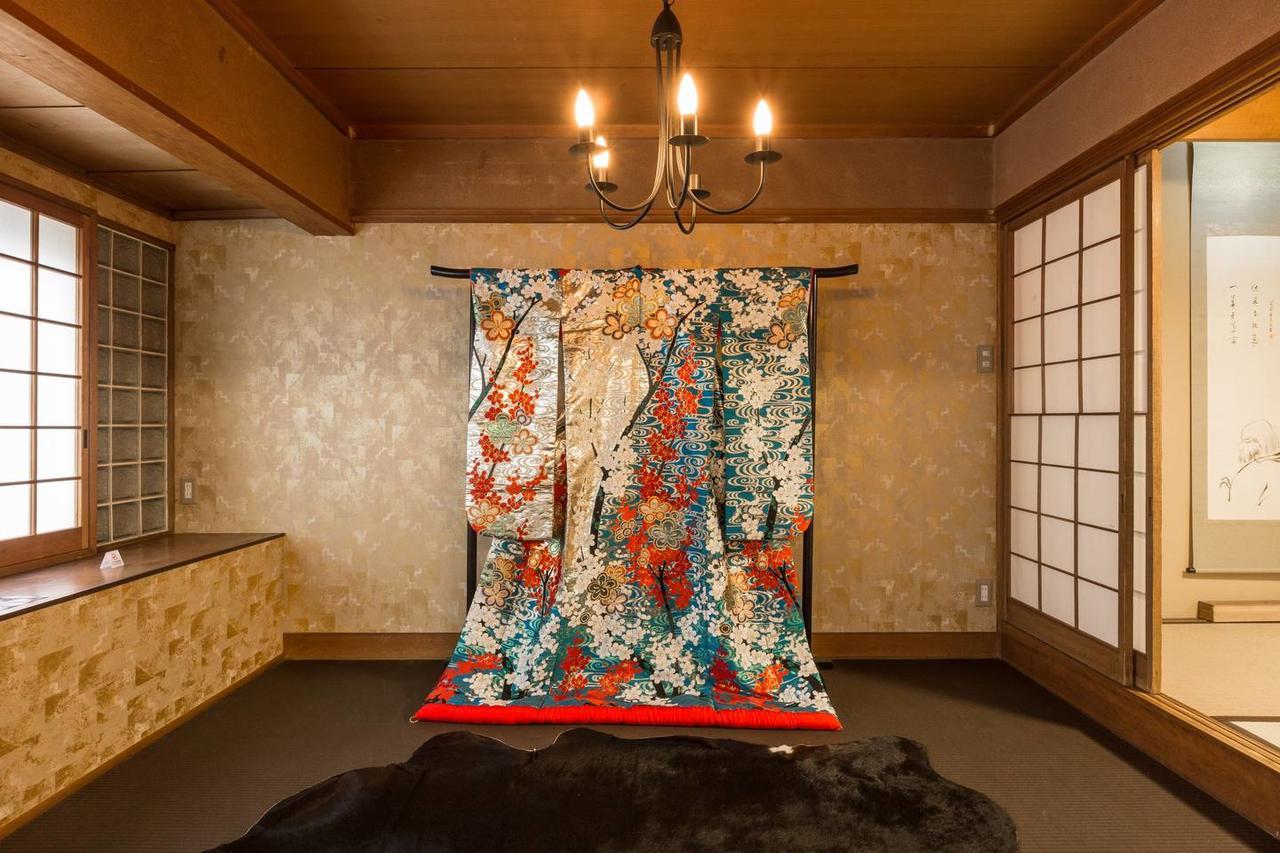 京都二条城近く京町屋120年の歴史に泊まる Экстерьер фото