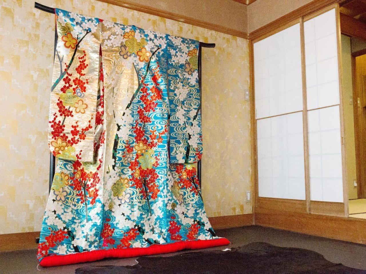 京都二条城近く京町屋120年の歴史に泊まる Экстерьер фото